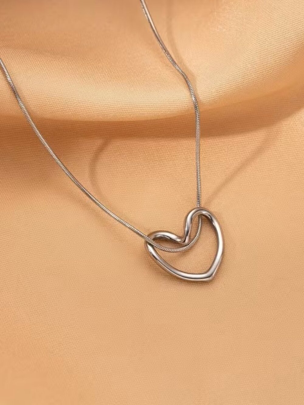Silver Heart Pendant Minimalist Dainty Chain Necklace Fashion Jewelry Gift